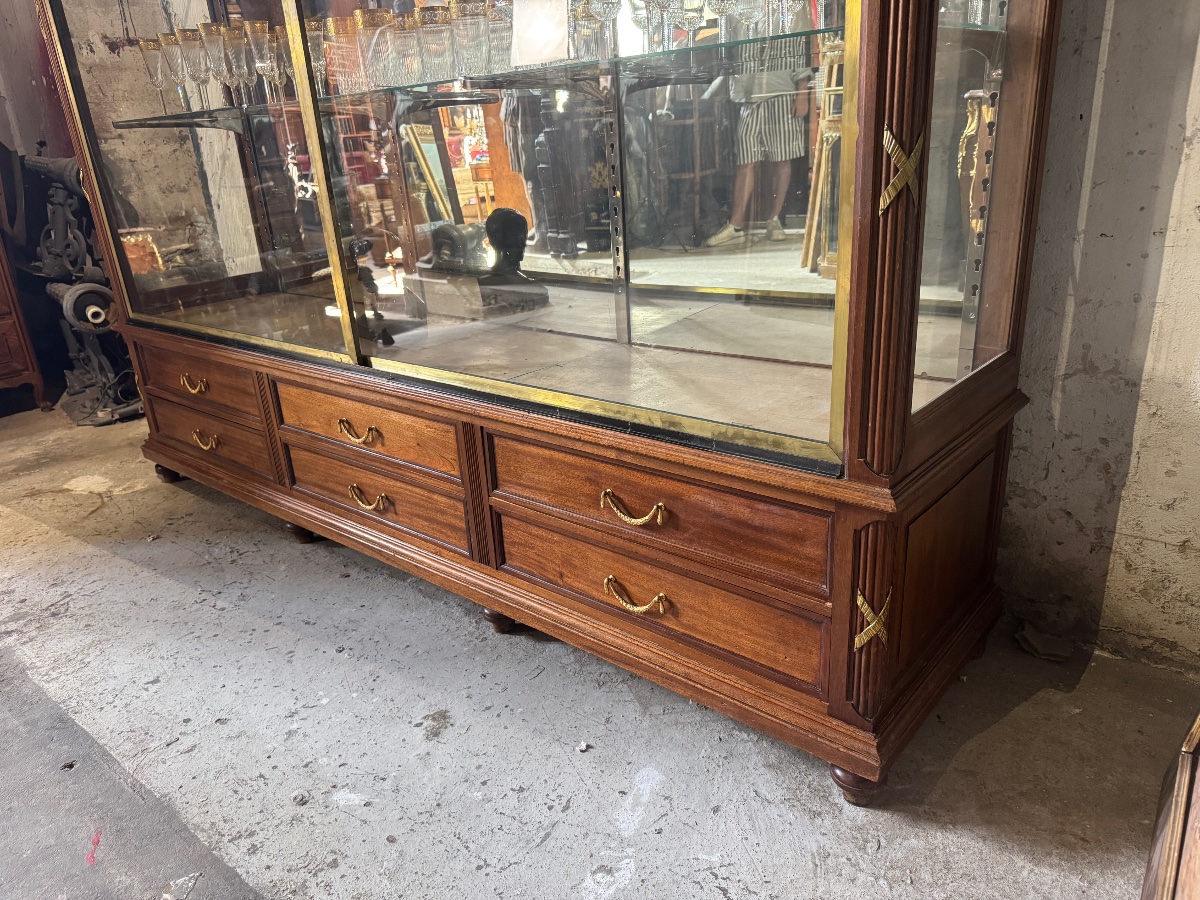 Napoleon III-era Mahogany Display Cabinet With Gilded Bronze Accents -photo-6