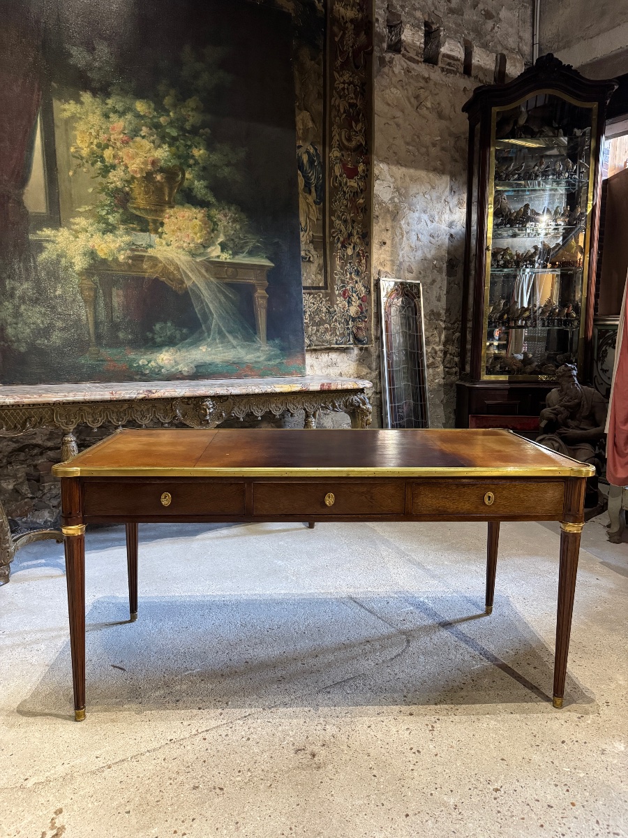 Bureau de style Louis XVI en acajou dessus de cuir -photo-7