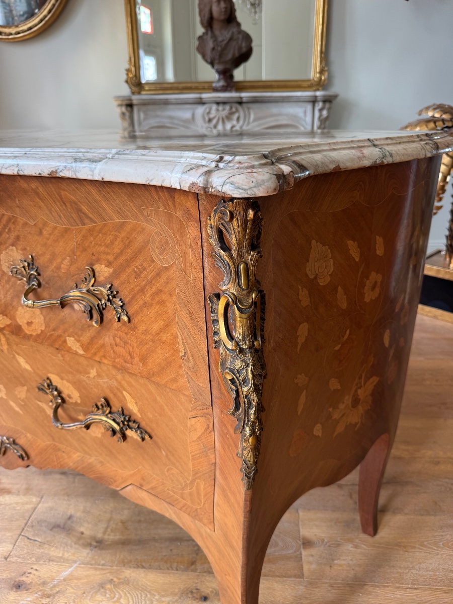 Early 20th-century Louis XV-style Marquetry Chest Of Drawers -photo-4