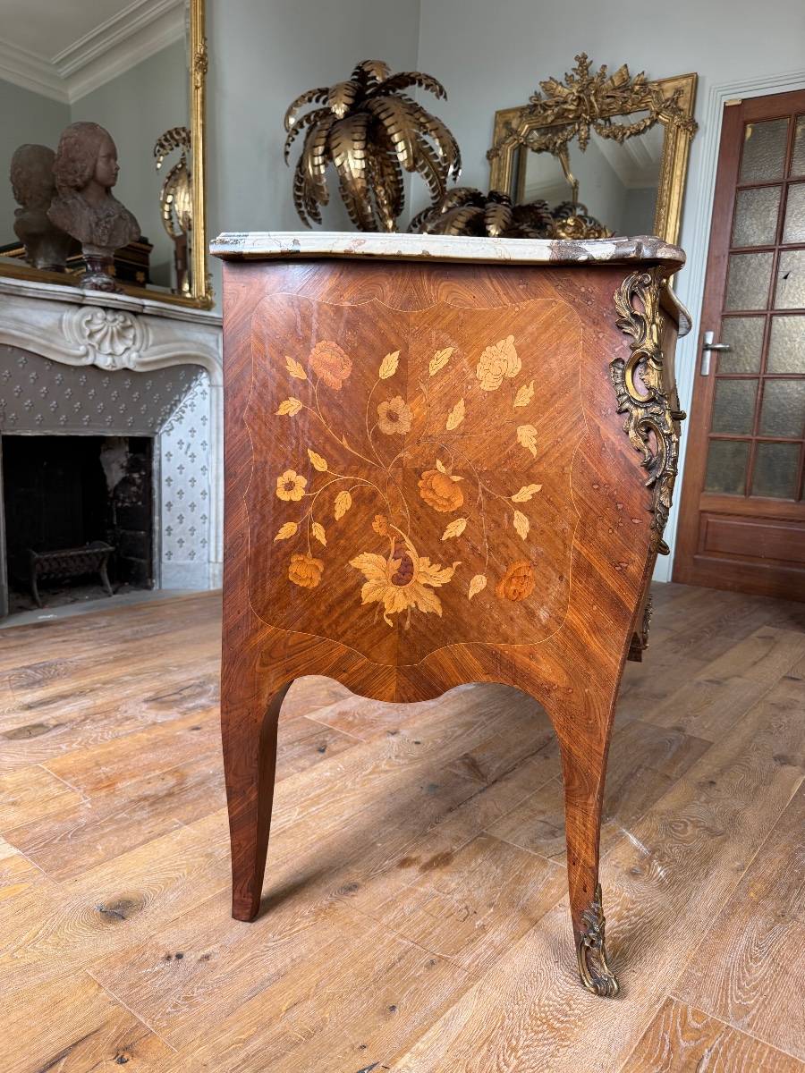 Early 20th-century Louis XV-style Marquetry Chest Of Drawers -photo-1