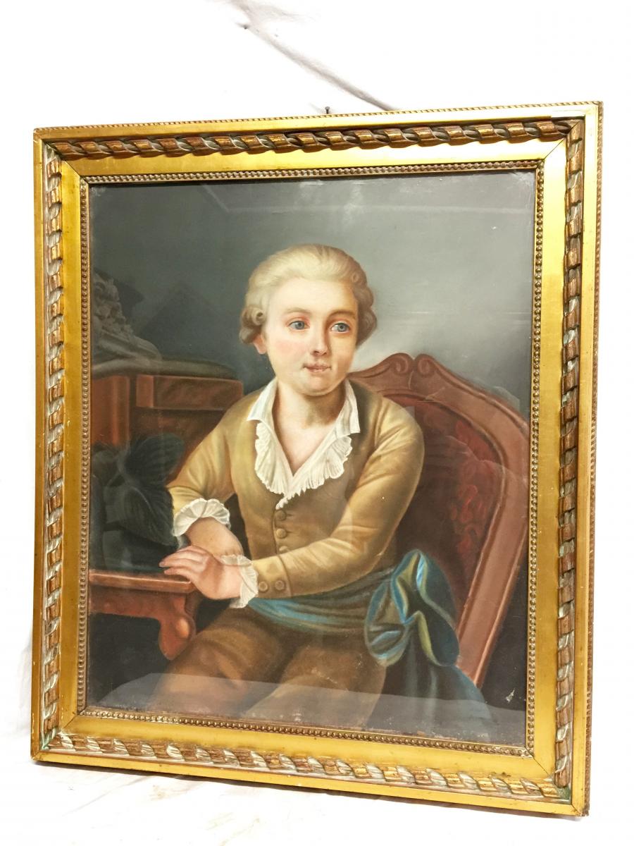 Portrait Du 19 ème Siècle Pastel d'Un Jeune Homme 