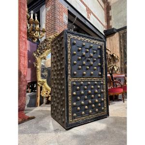 19th-century Studded Safe From The South Of France
