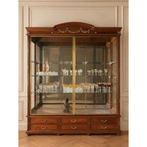 Napoleon III-era Mahogany Display Cabinet With Gilded Bronze Accents 