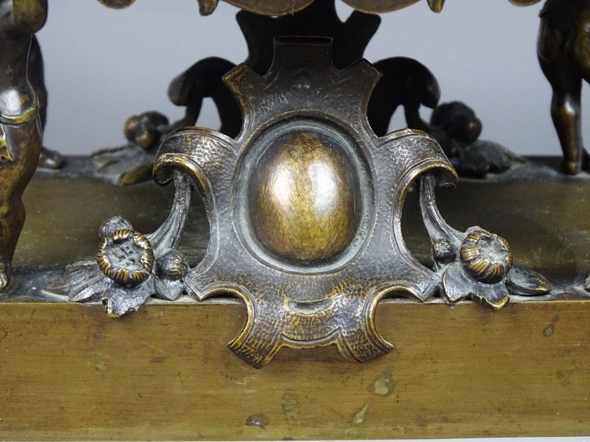 Exceptional Bronze Box With Cherubs In Renaissance Style-photo-4