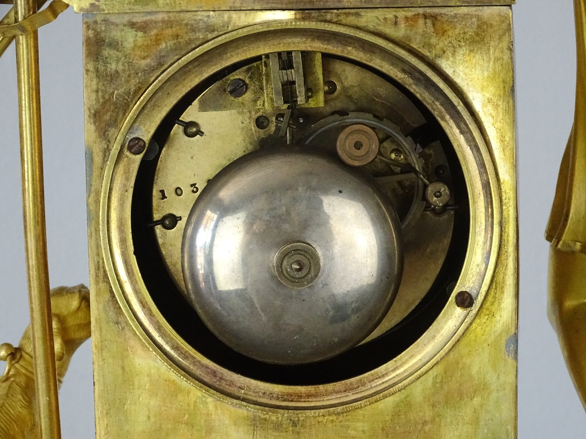 Lépine Horloger du Roi - Diane Chasseresse - Pendule en Bronze Doré d'époque Empire-photo-2