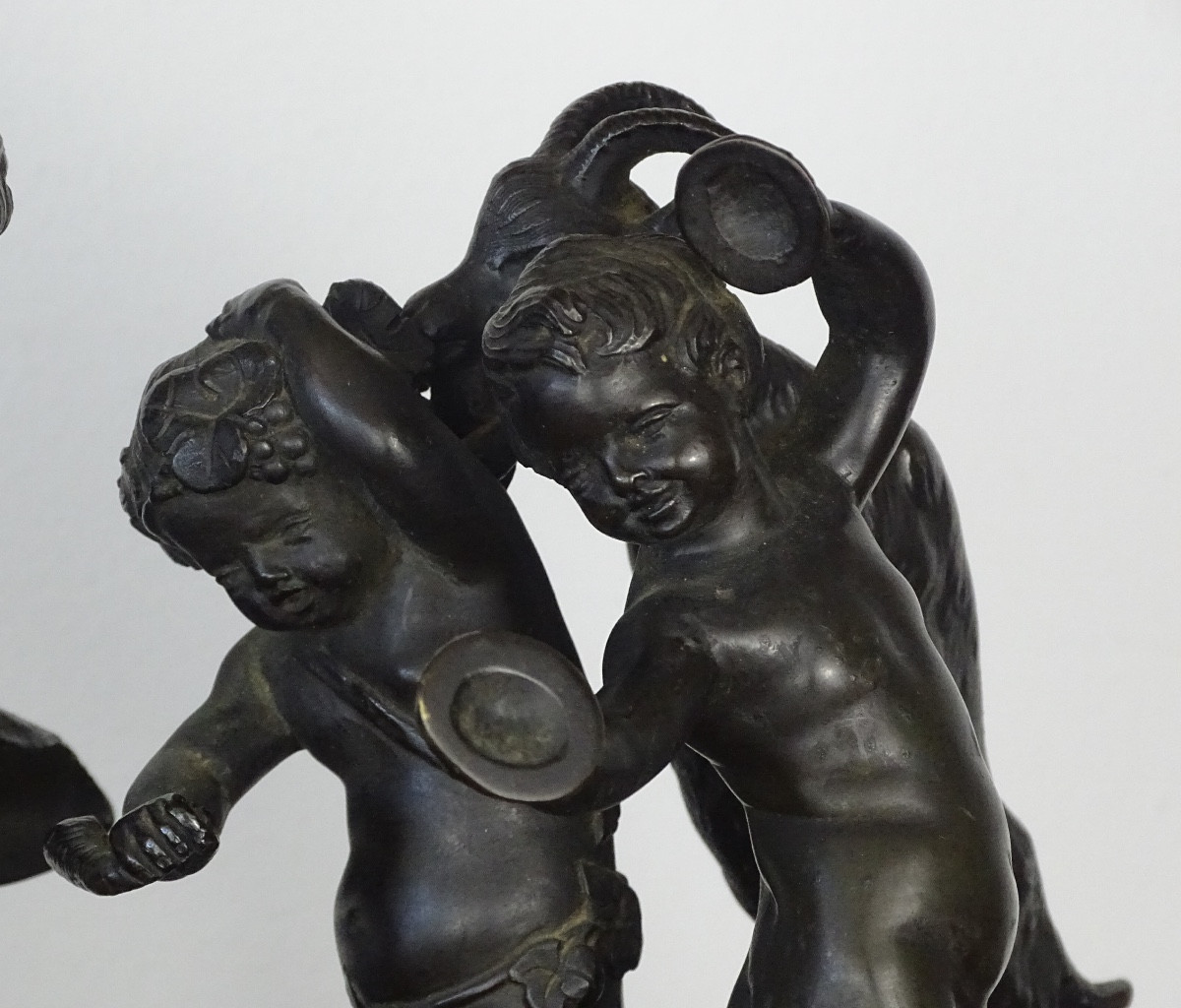Clodion - Bacchanale d'enfants - Bronze à Patine Brune - Fin XIXème-photo-2