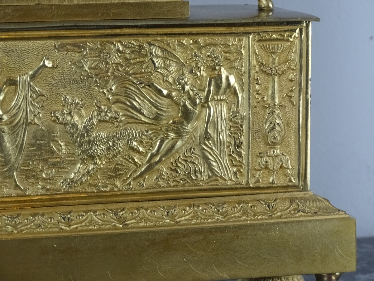Pendule en bronze doré - Epoque Empire - Mythe d'Orphée et Eurydice-photo-3