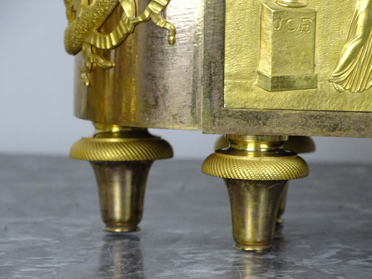 Important Directoire Period Clock - Cleopatra's Final Decision-photo-6