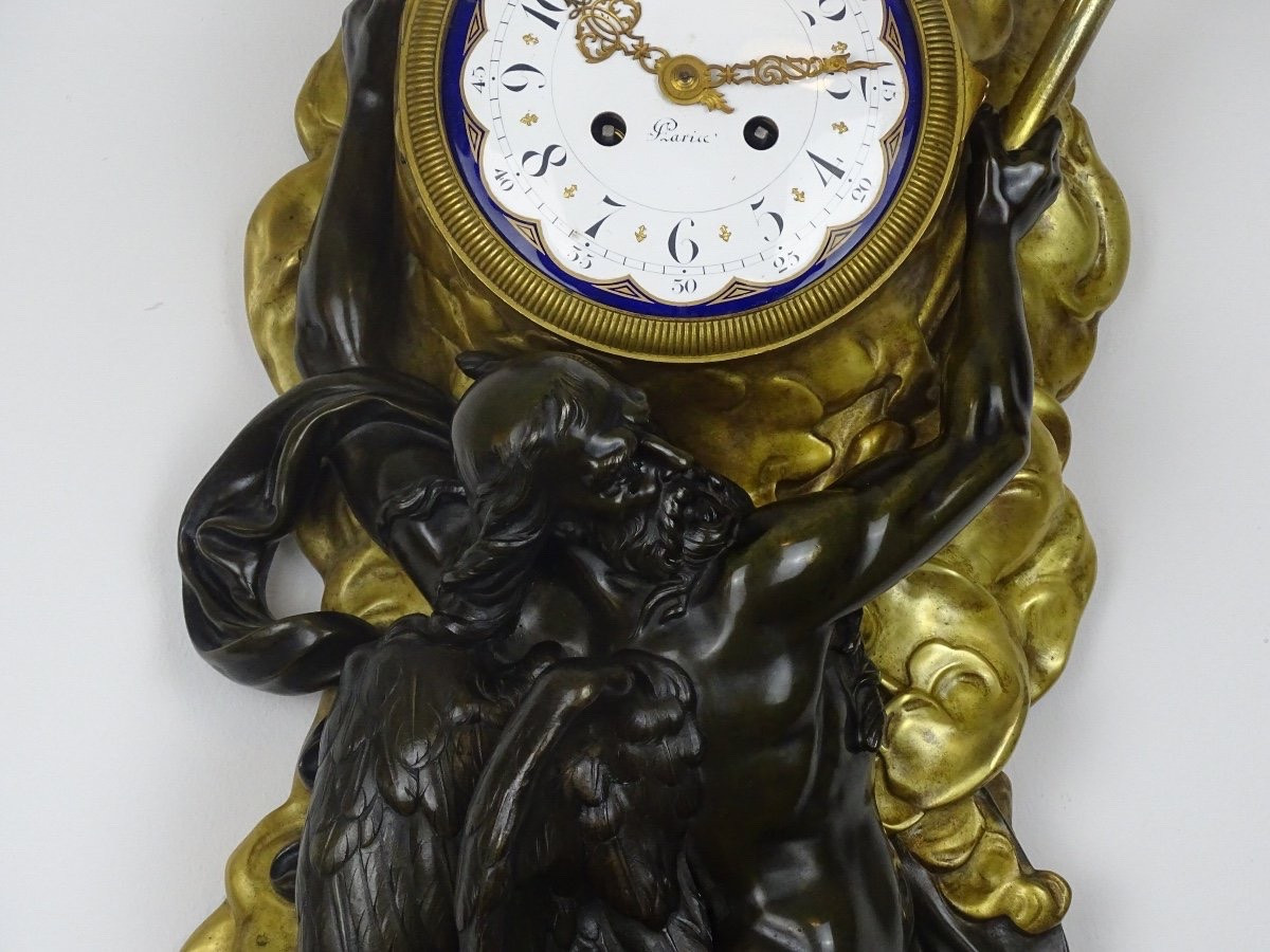 Important Bronze Wall Sign With Double Patina - Chronos And A Cherub-photo-1