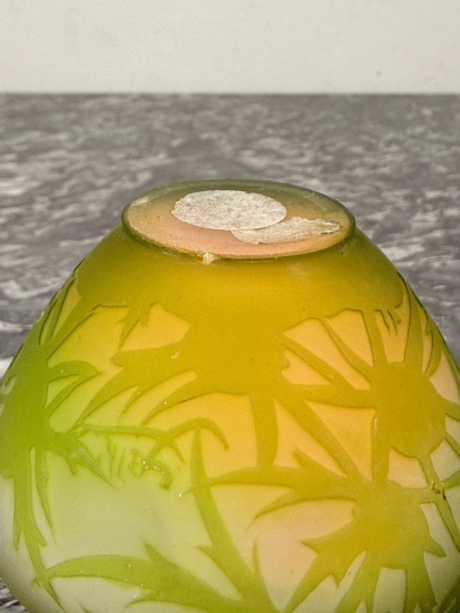 émile Gallé – Nancy – Small Multi-layered Glass Vase Decorated With Acid-etched Thistles-photo-4