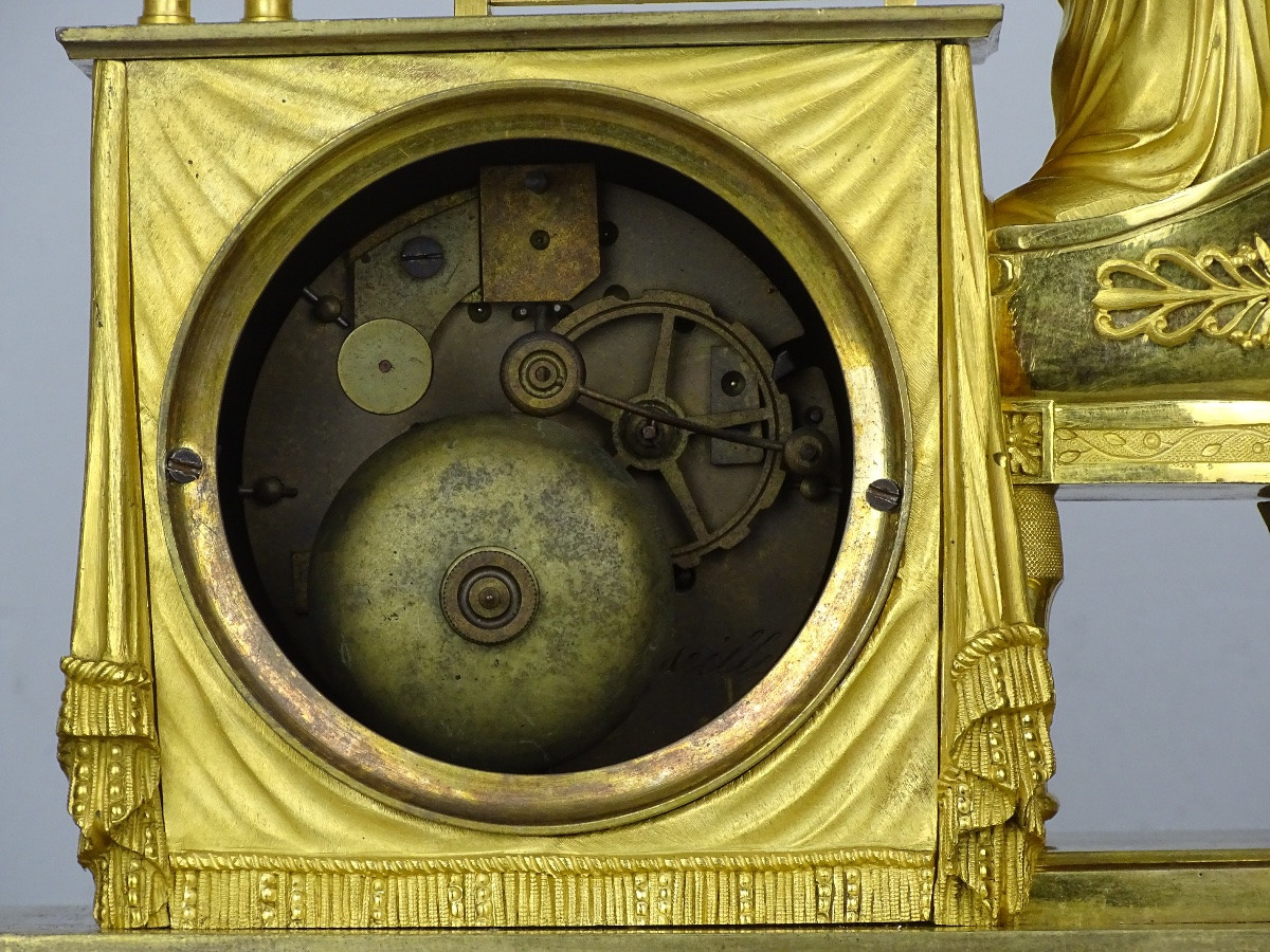 Jean-André Reiche - Pendule en Bronze Doré d'époque Empire "La Tisseuse"-photo-5