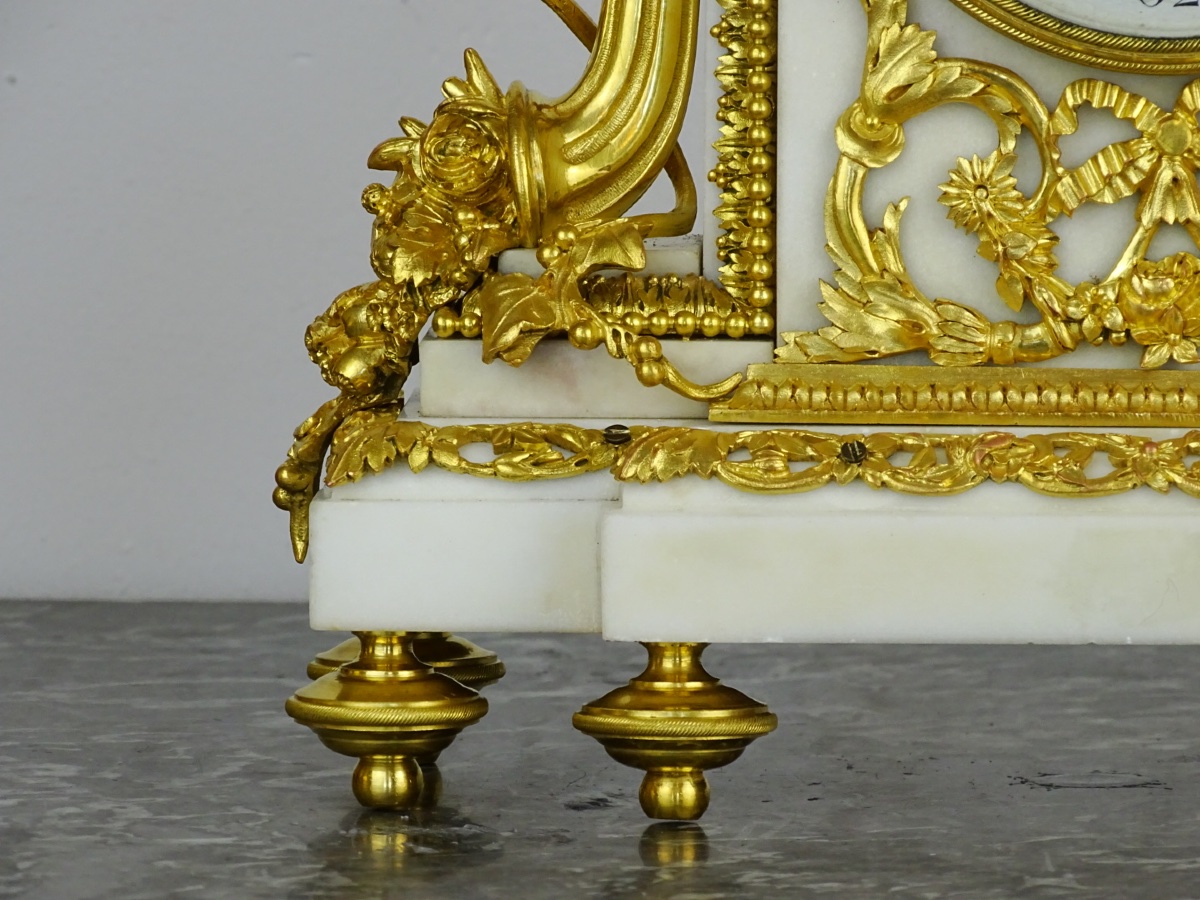 Louis XVI-style Clock In White Marble And Gilded Bronze - Napoleon III-photo-2