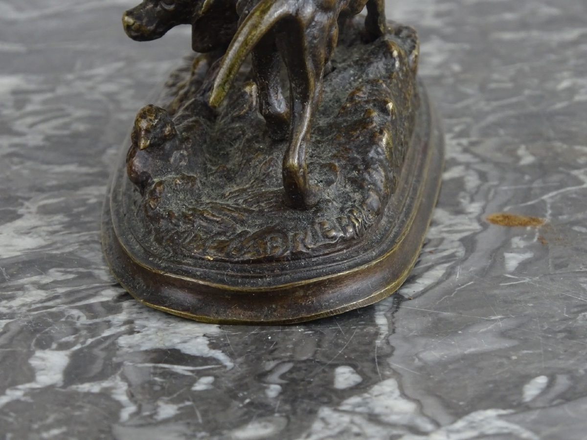 Paul-Édouard Delabrièrre – Épagneuls en chasse – Bronze animalier miniature, XIXᵉ siècle-photo-1