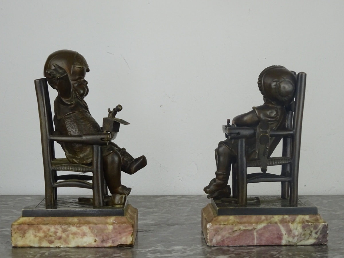 Pair Of Children's Bookends - Patinated Bronze On Marble - Late 19th Century, Early 20th Century. -photo-2