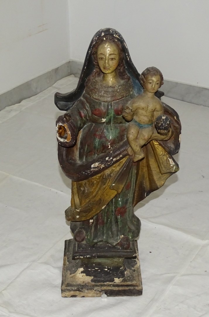 18 ème Siècle - Vierge à l'Enfant En Bois Polychrome d'époque