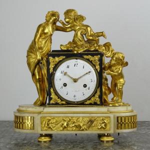 “venus And Love” Louis XVI-period Clock In Gilded Bronze And Marble—late 18th Century