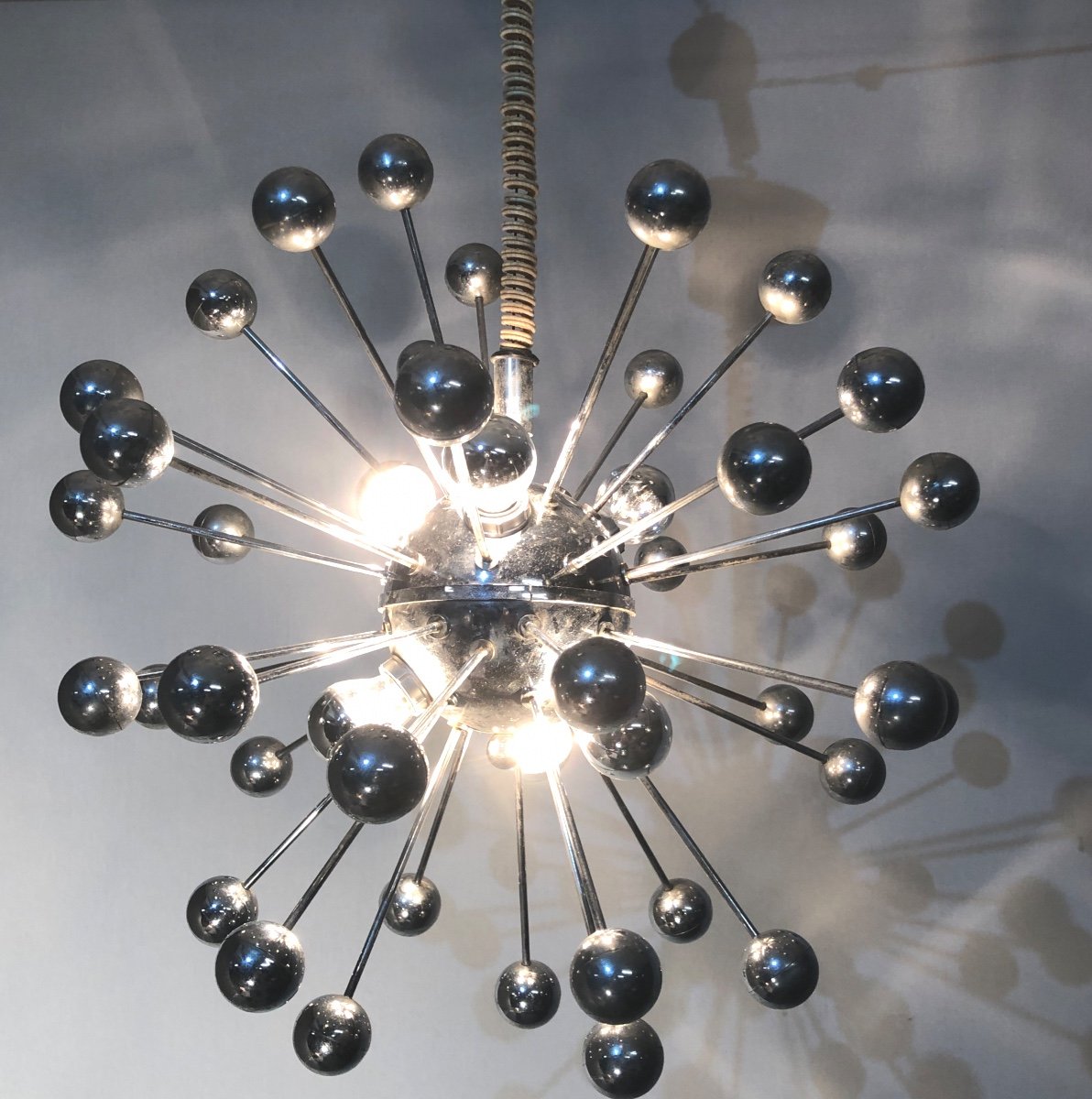 Spectacular Sputnik Chandelier 1970  6 Lights Sputnik Dandelion In Very Good Condition