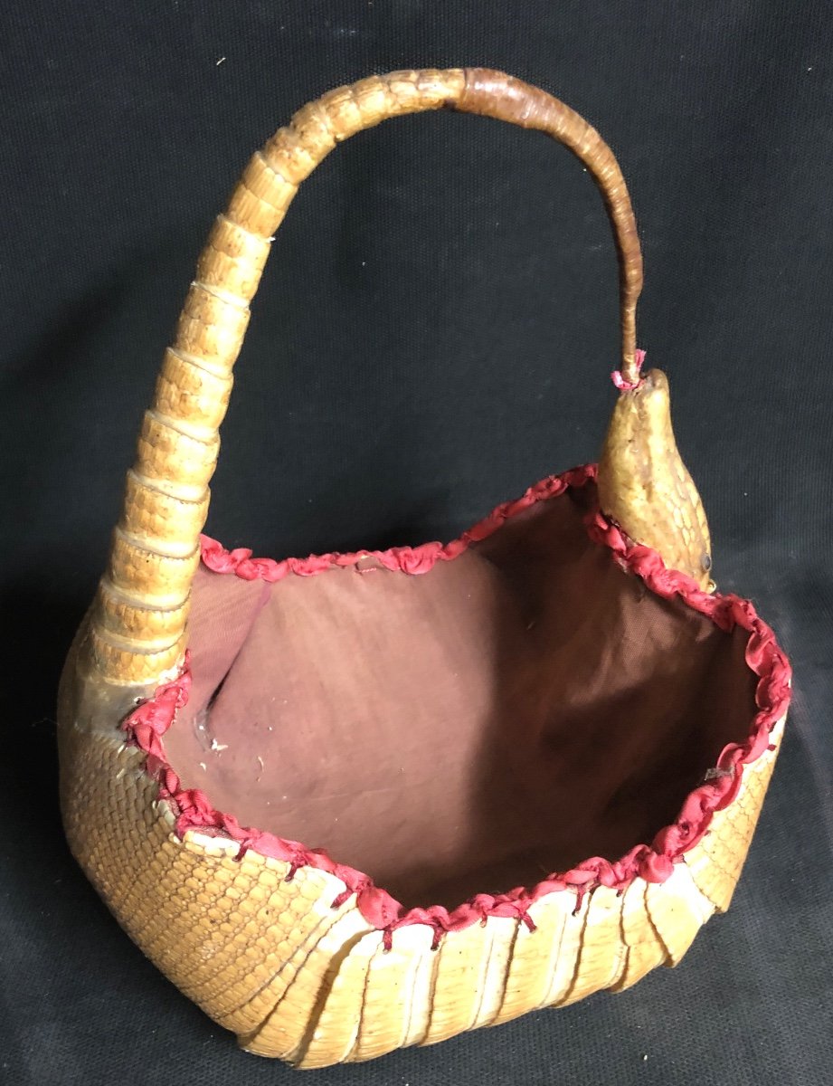 Armadillo Basket Handbag Old Taxidermy Curiosity-photo-4