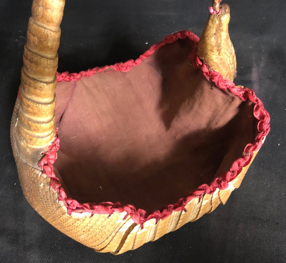Armadillo Basket Handbag Old Taxidermy Curiosity-photo-4