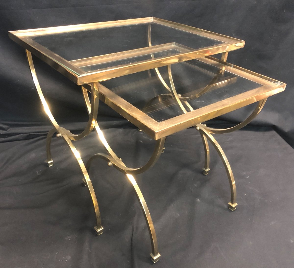 Pair Of 1970 Nesting Tables In Neoclassical Bronze And Tempered Glass In Taste Of Jansen