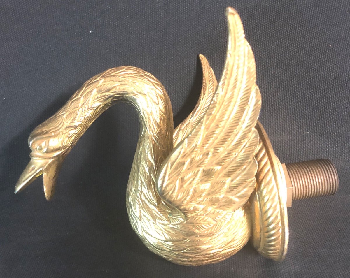 Large Gilt Bronze Swan Neck For Luxury Bathroom Sink Or Bathtub