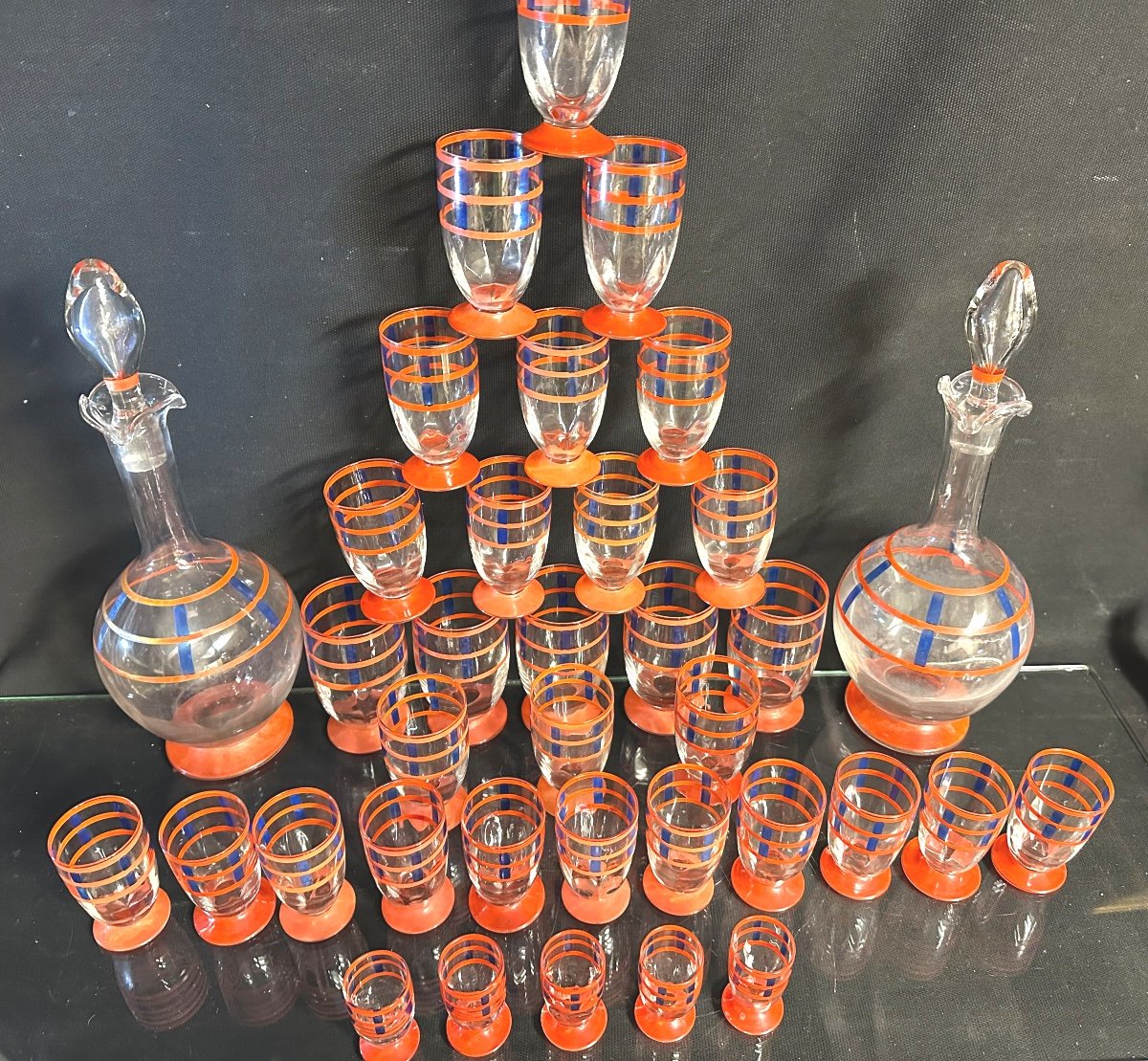 Important Service Of 36 Glasses And 2 Carafes 1940/1950 In Very Good Red And Blue Condition-photo-1