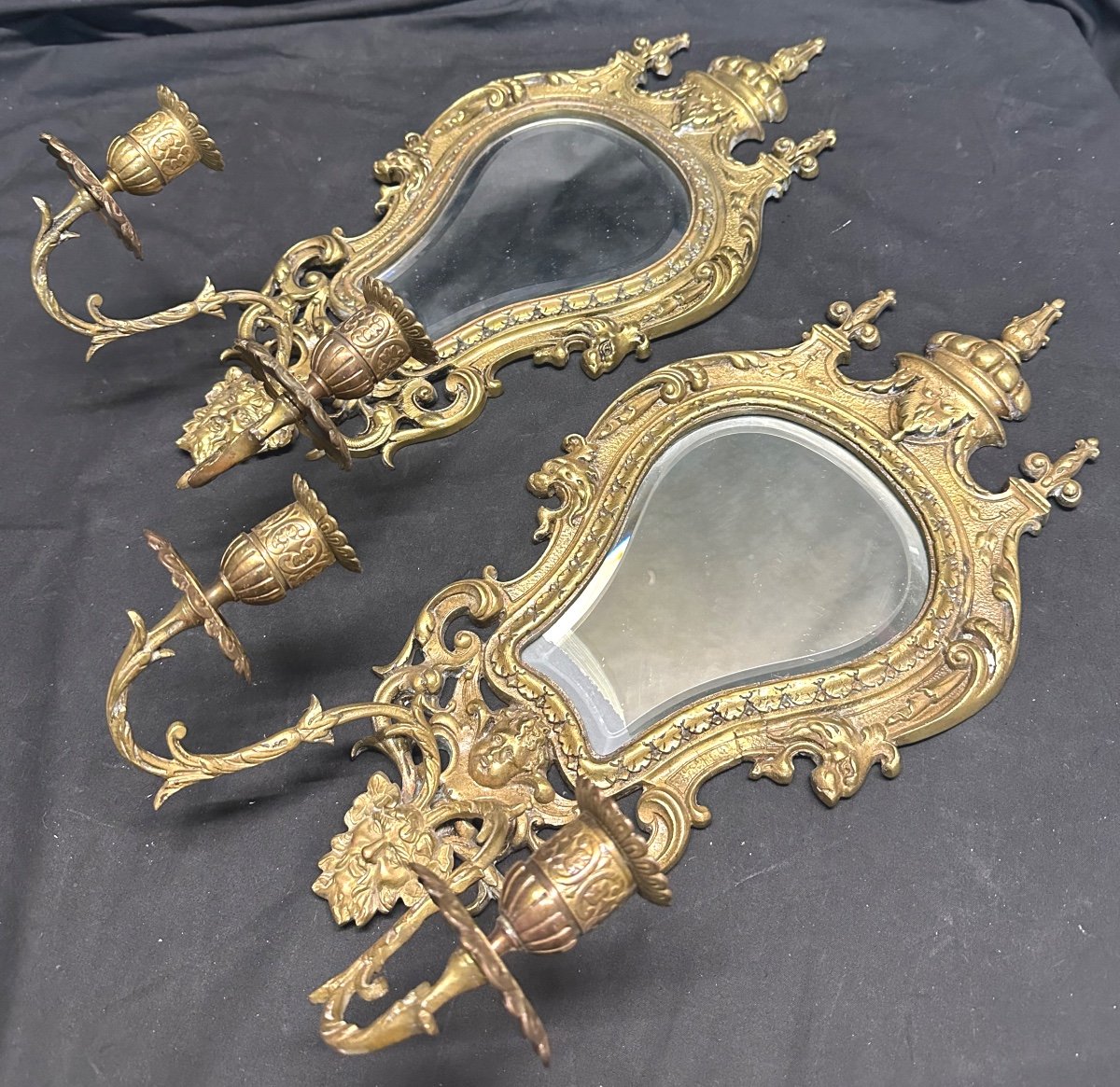 Spectacular Pair Of Nineteenth Bronze Mirror Sconces With 2 Arms Of Light Louis XIV Style-photo-4