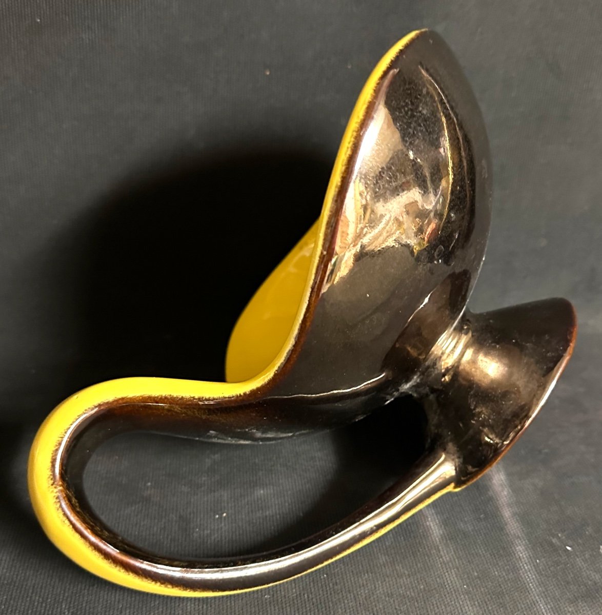 Coupe céramique Forme libre jaune et noir vers 1950 1960-photo-3