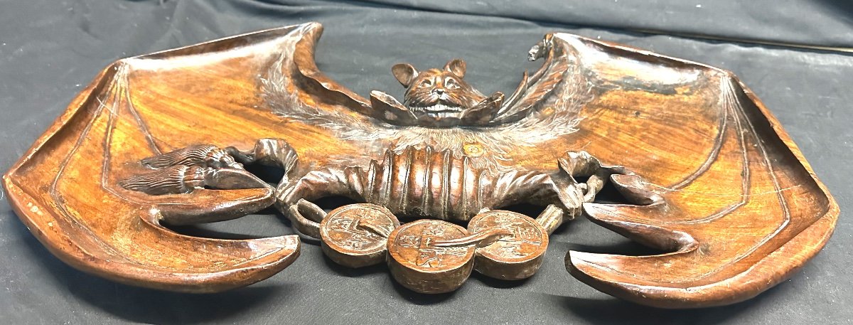 China Vietnam 19th Century Bat And Coin Tray In Carved Wood-photo-4