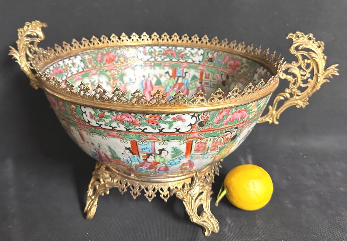 China 19th Century Large Canton Porcelain Cup Mounted In Gilt Bronze 