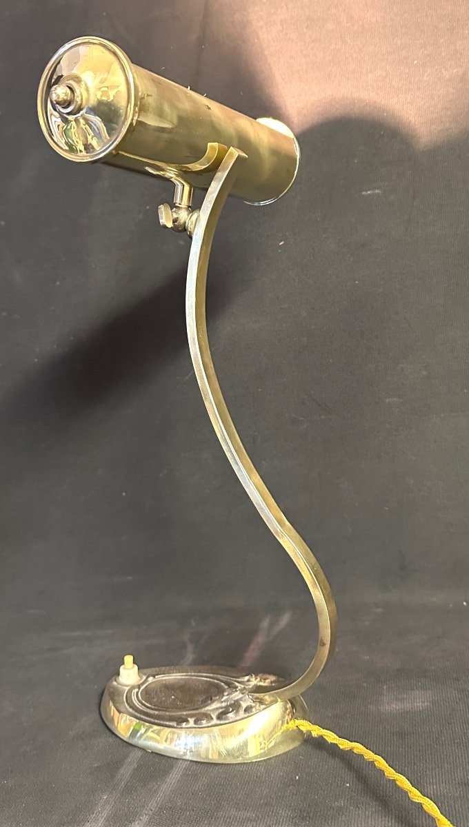 Lampe de bureau Art Deco en bronze doré 1930 En très bon état -photo-2