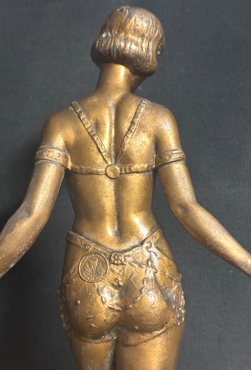Sculpture Art Deco attribuée à Pierre RIGAL Jeune femme au lévrier 1930-photo-4