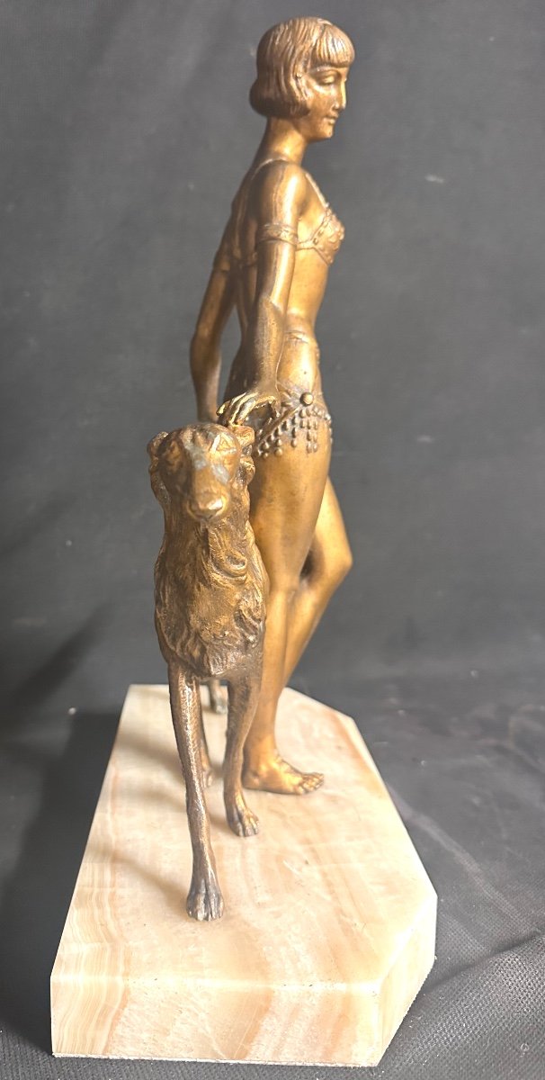 Sculpture Art Deco attribuée à Pierre RIGAL Jeune femme au lévrier 1930-photo-2