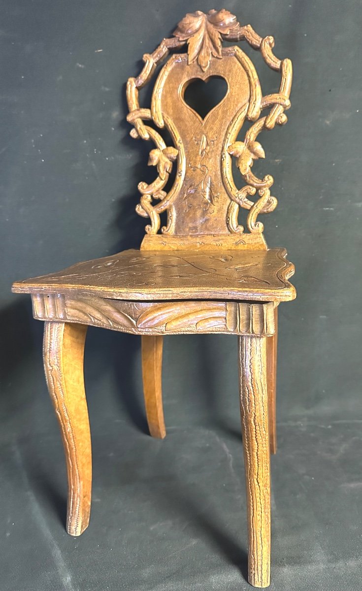Black Forest Musical Children's Chair Brienz Switzerland Heart Music