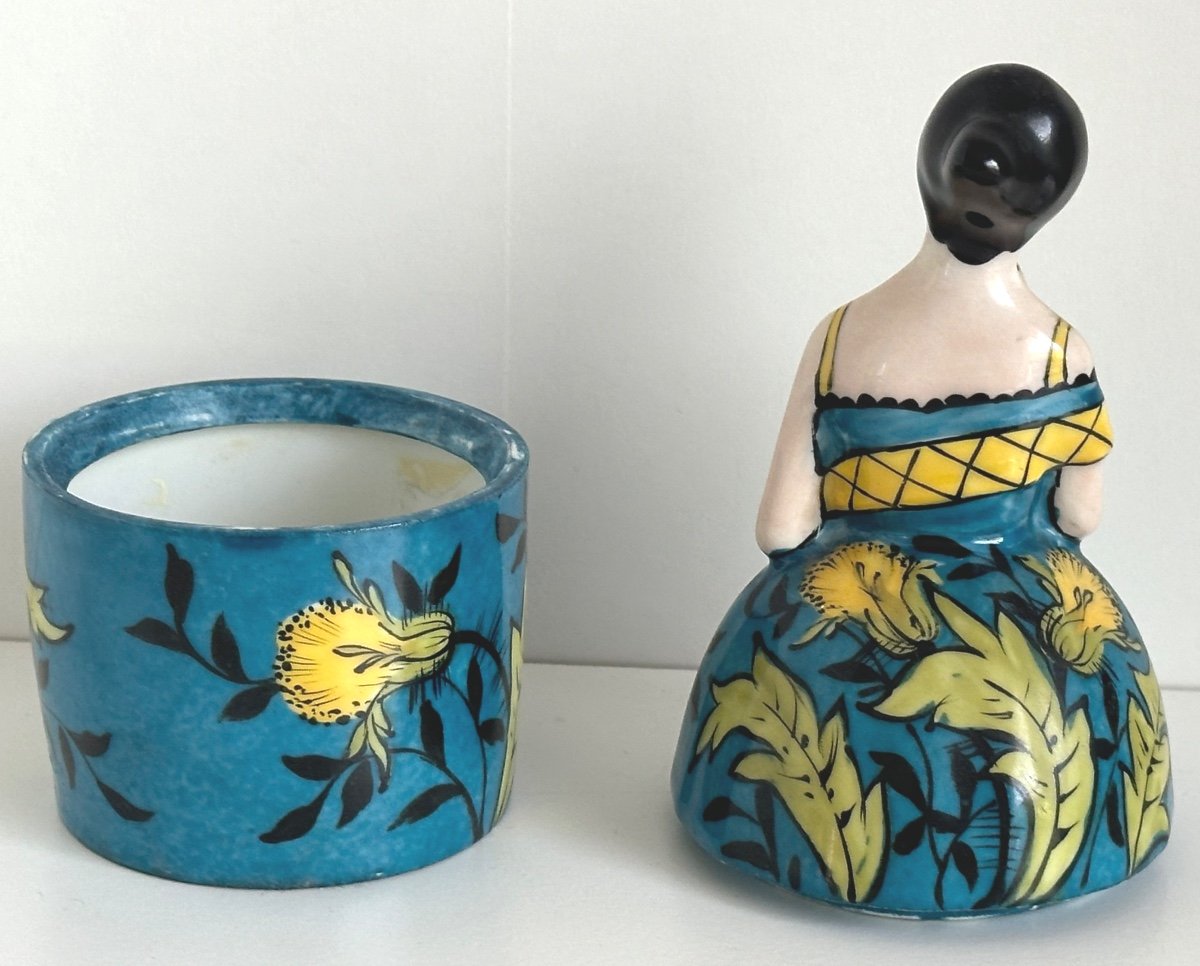 Art Deco Porcelain Candy Powder Box For Makeup Remover Cottons In Very Good Condition -photo-3