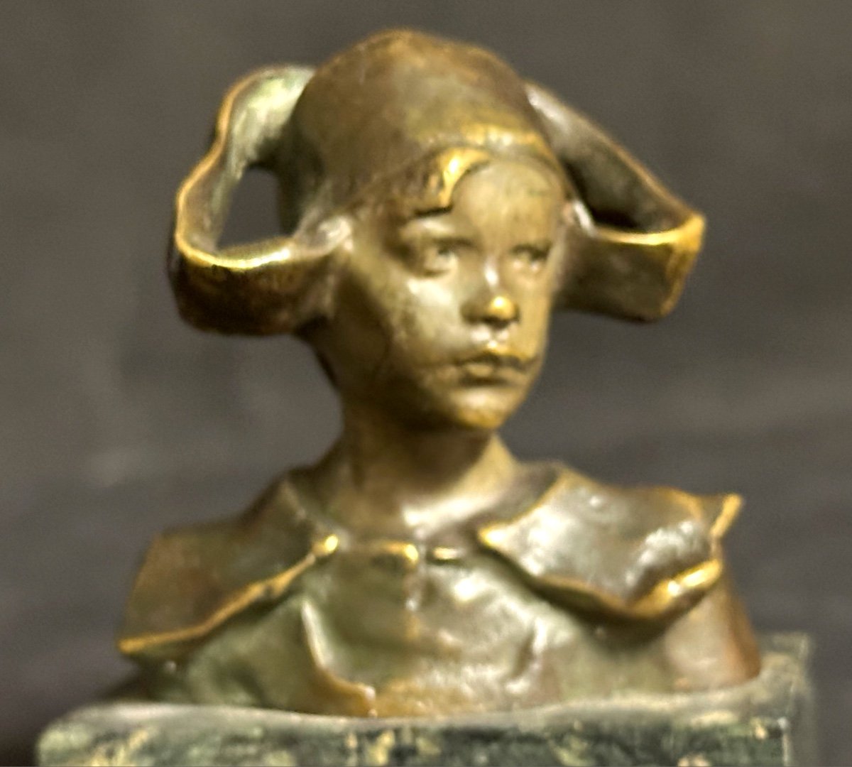 Ruth MILLES 1873-1941 Suède bronze Jeune Bretonne de Pont Aven Yvonne en buste -photo-4