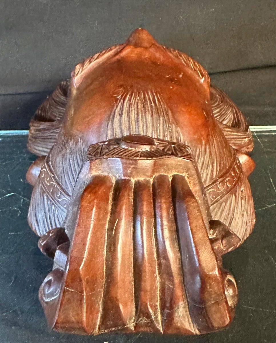 China Large Carved Mahogany Man Mask With Glass Eyes /1-photo-2