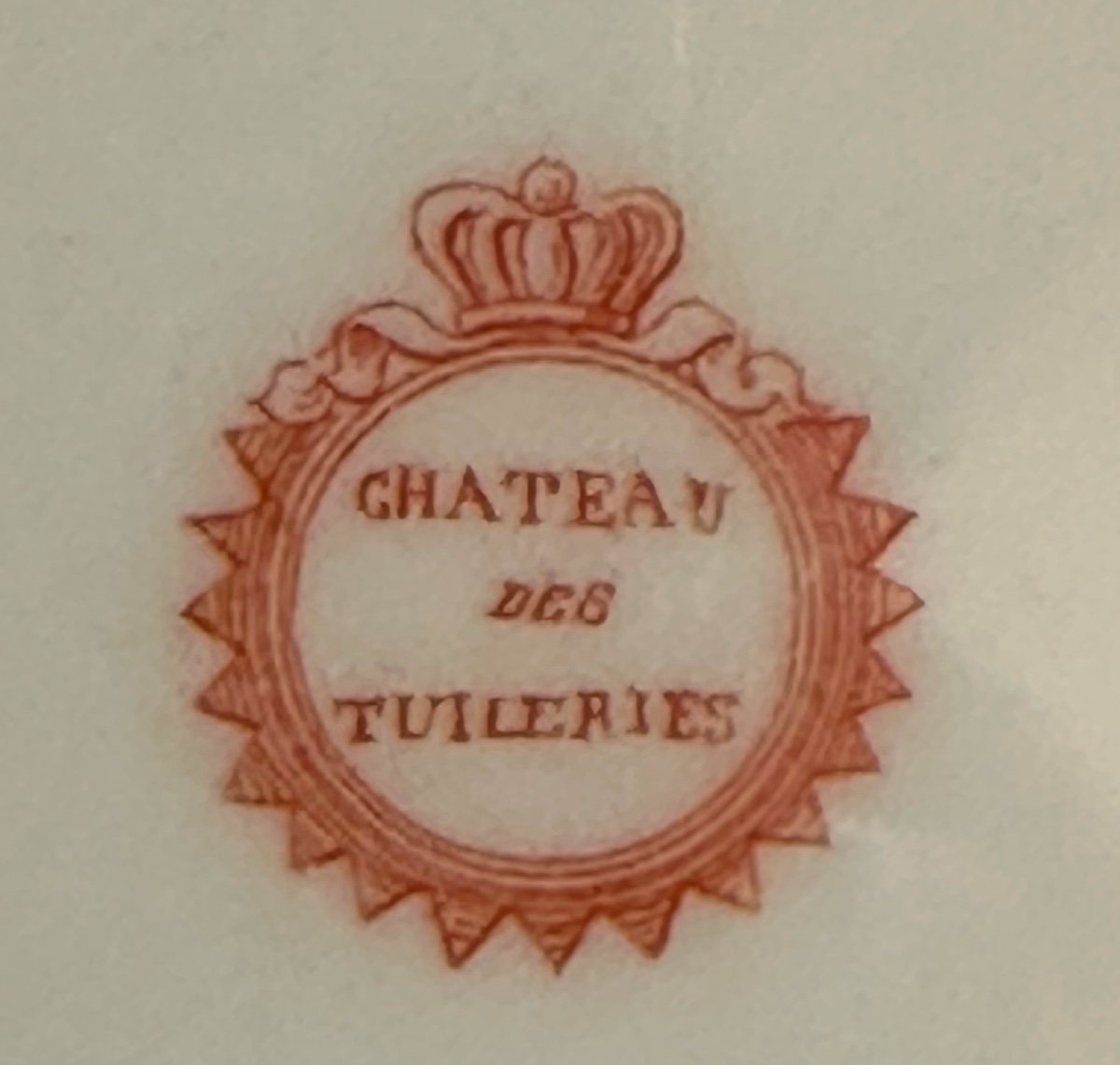 Assiette du Service du Roi Louis Philippe Château des Tuileries aux Amours  Sèvres vers 1846-photo-1