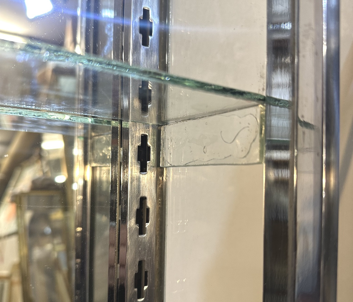 1920s Art Deco Shop Display Cabinet In Chromed Brass, Glass And Mirror, Ideal For Collectors -photo-3