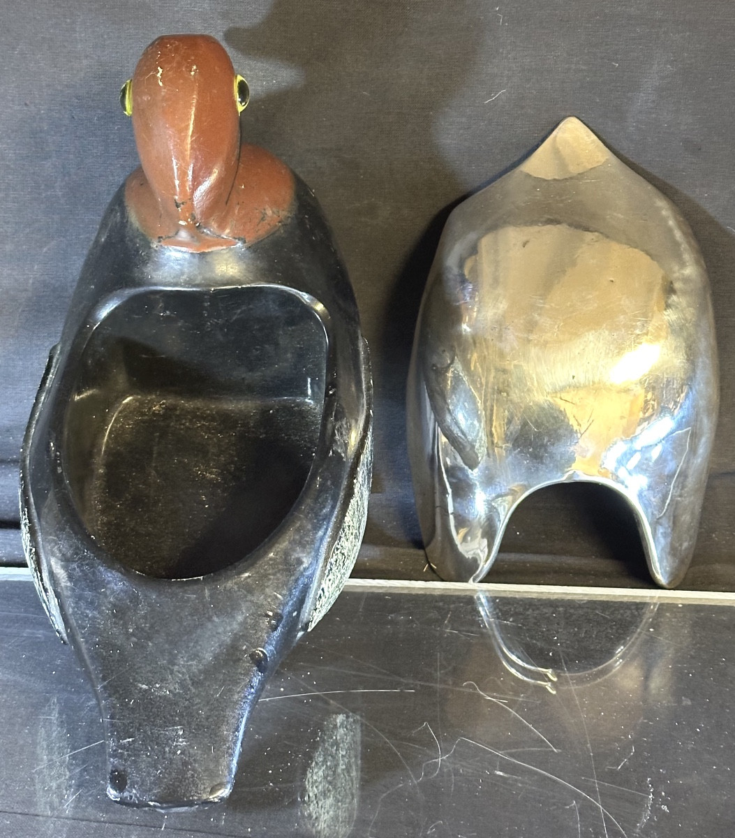Large Lacquered Wooden Duck Box With Silver Metal (hallmark?) And Glass Eyes -photo-3