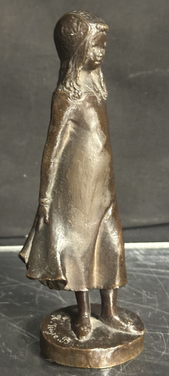 Little Girl In Bronze Signed H. Negre 20th Century -photo-2