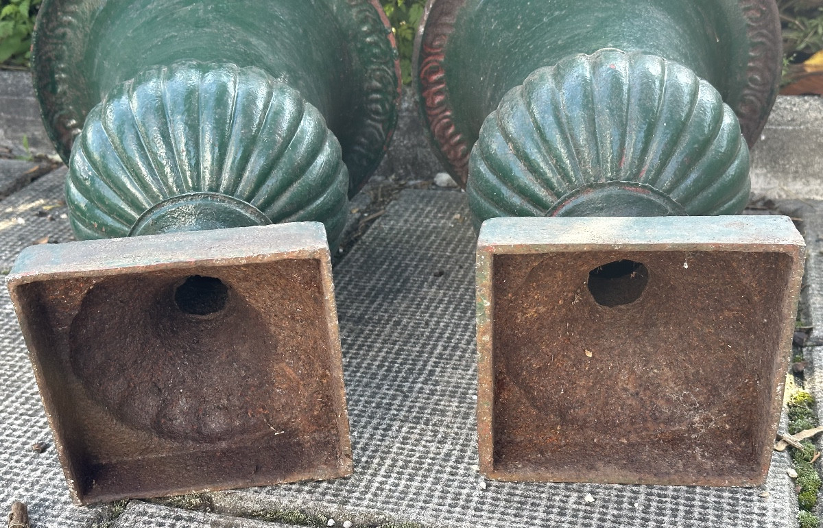 Pair Of 19th Century Cast Iron Garden Basins 44 Cm In Very Good Condition /1 -photo-1