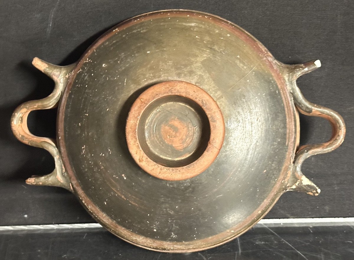 Etruscan Ceramic Cup With Handles On A Heel Decorated With Circular Lines, 4th Century Bc, Good Condition -photo-1