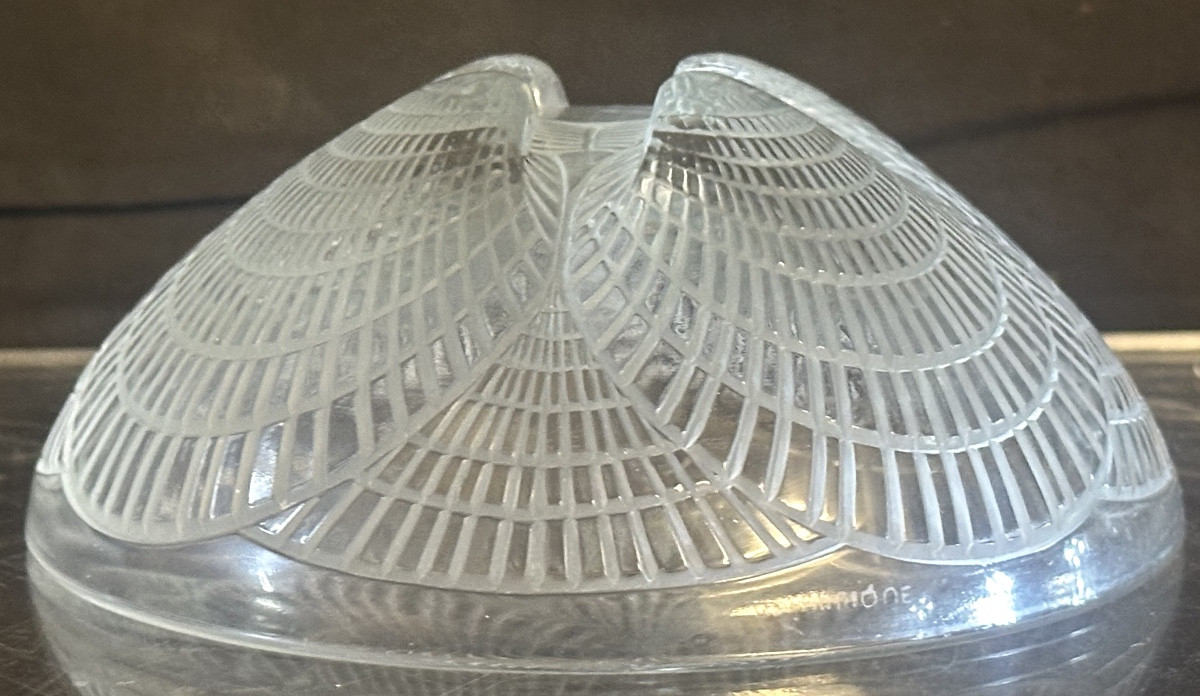 René Lalique 1886-1945 Hollow Bowl Shells 15.9cm Art Deco Glass Signed Referenced-photo-1