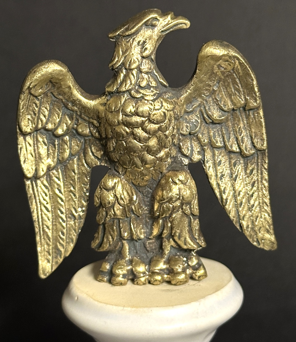 Napoleonic Bronze Eagle Paperweight On Gouda Empire Porcelain Base -photo-2