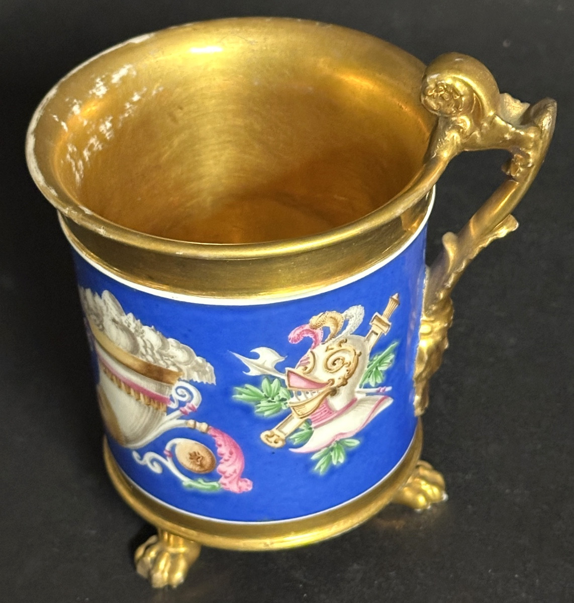 Tasse et sa soucoupe Empire en porcelaine polychrome XIXe Corne d’abondance et casques -photo-5