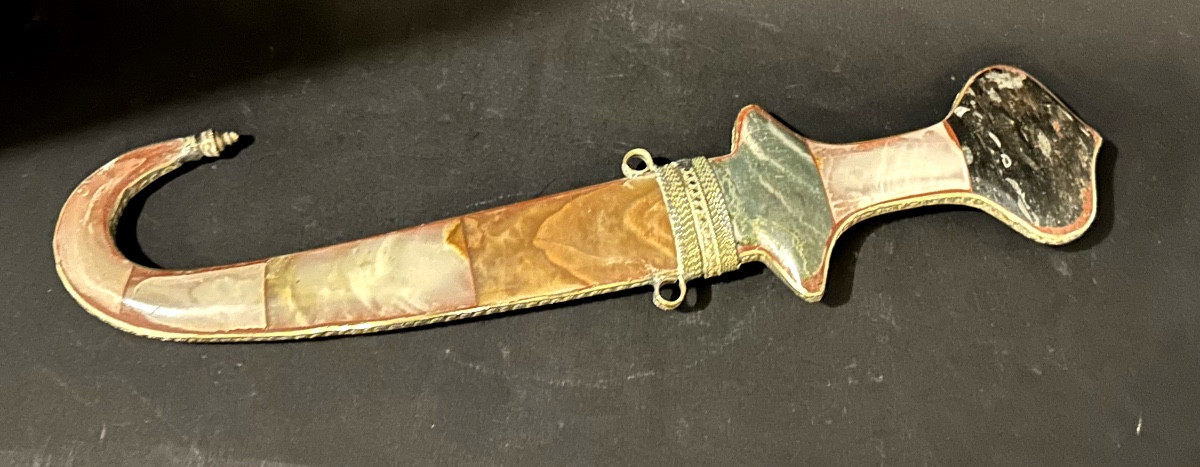 Antique Yemeni Jambiya Dagger In Low-grade Silver And Arabian Steel Hard Stones-photo-2