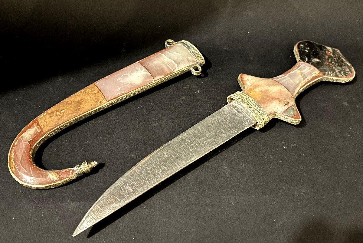 Antique Yemeni Jambiya Dagger In Low-grade Silver And Arabian Steel Hard Stones-photo-4