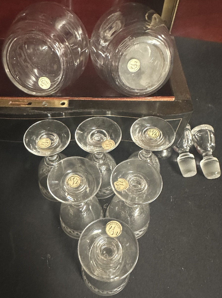 Cave à liqueur XIXe Baccarat signé complète avec clef et très bon état Napoléon III-photo-4
