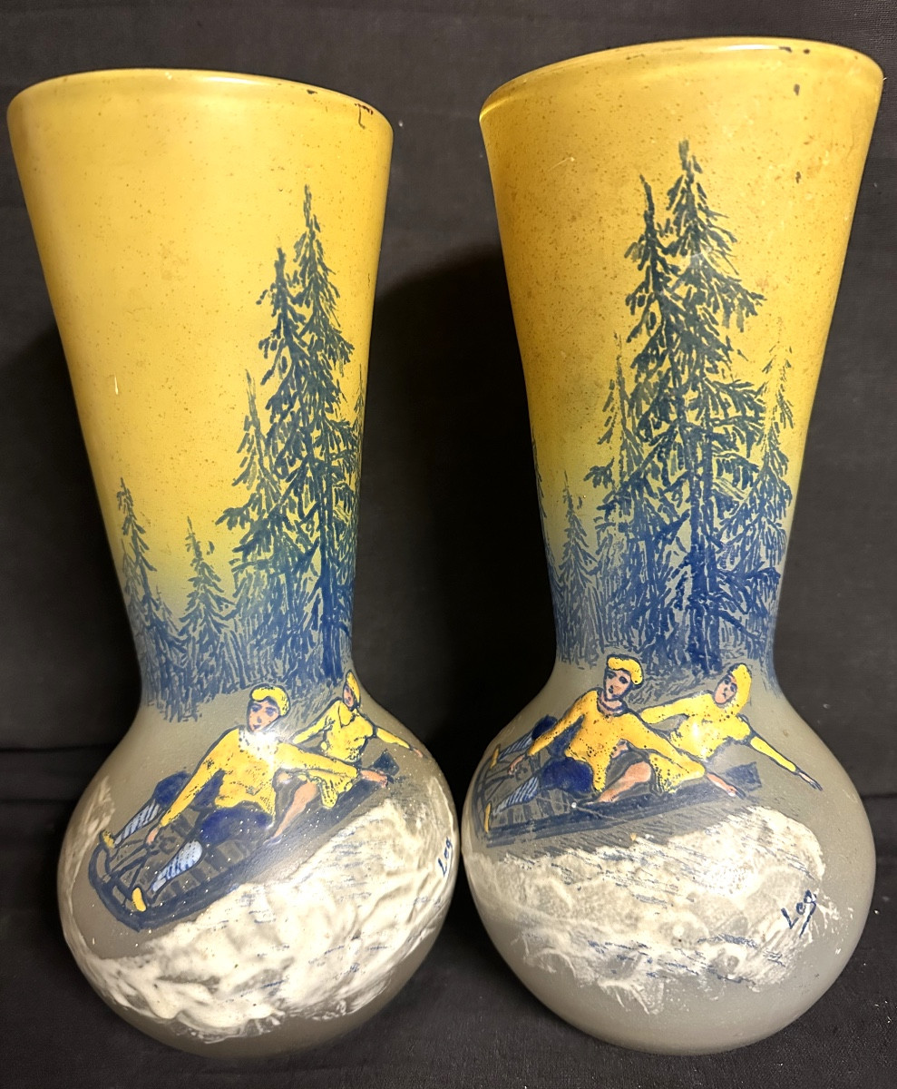 Rare Legras Bobsleigh Vase Signed In Enameled Glass Snow Sled Mountain Alps /1-photo-2